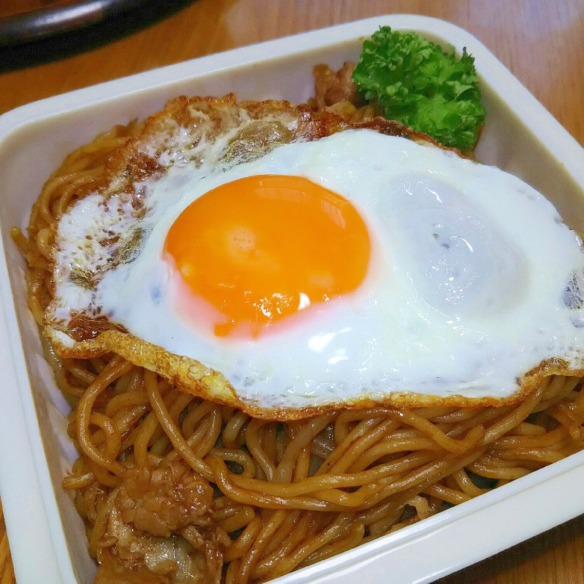 目玉焼きが嬉しい 焼きそば弁当 レシピ 作り方 By ちゅろす1972 楽天レシピ 目玉焼きが嬉しい 焼きそば弁当 レシピ 作り方 By ちゅろす1972 楽天レシピ